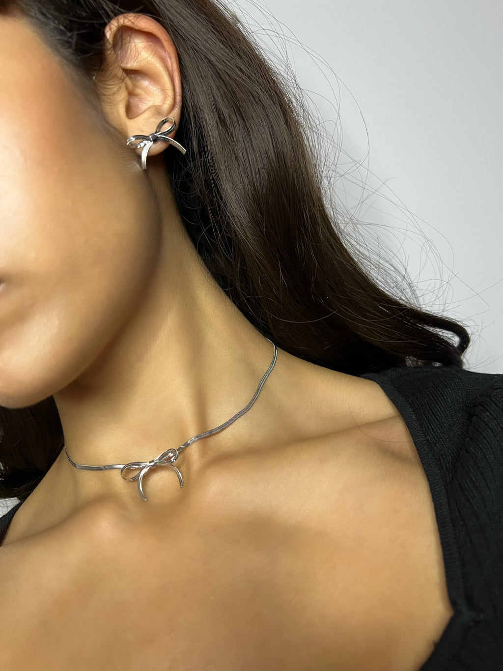 The Belle Bow Choker
