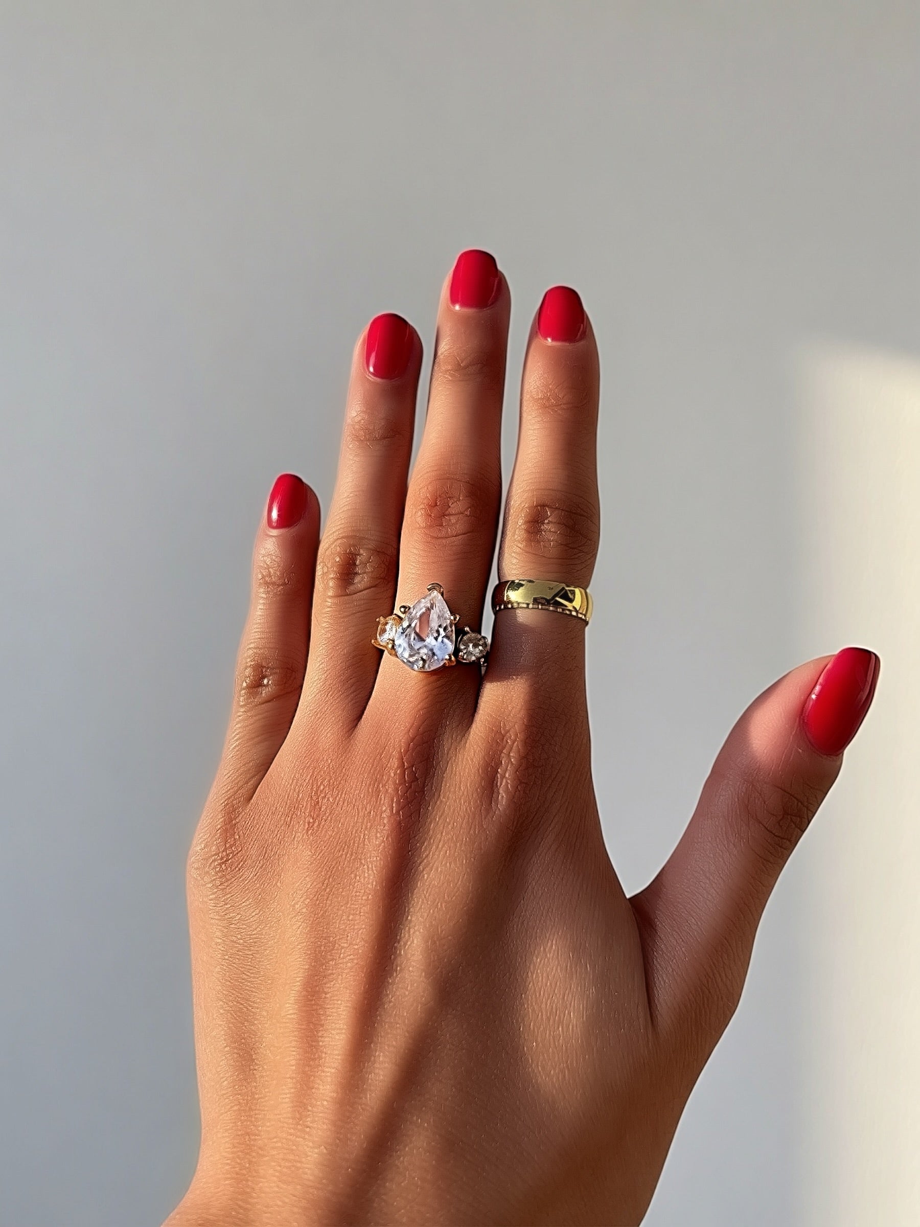 The Isabella Ring