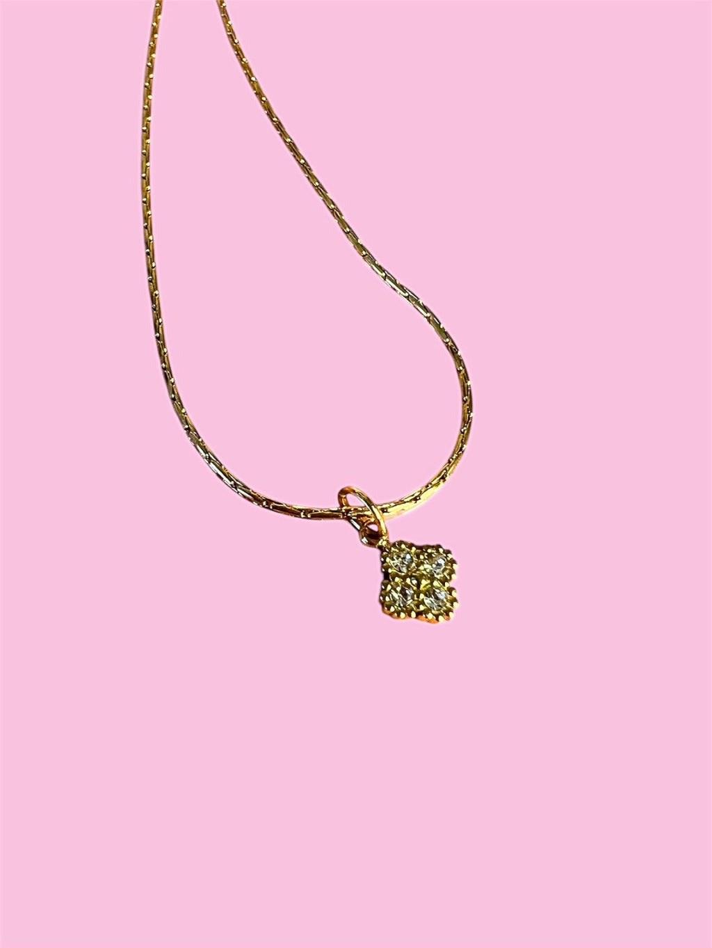The Bloom Choker