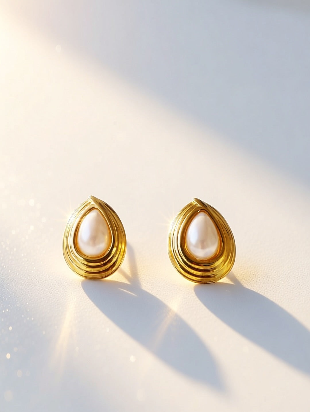 The Pearl Celeste Earrings