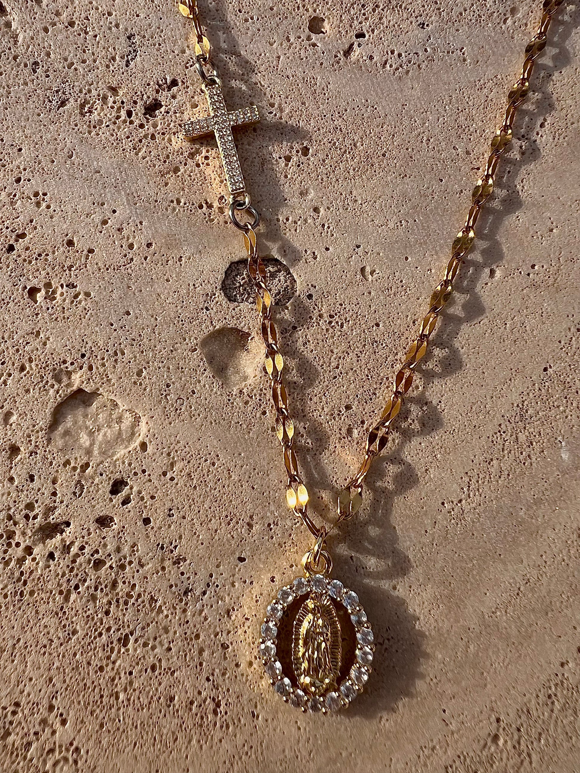 The Cubic Zirconia Mariam Necklace
