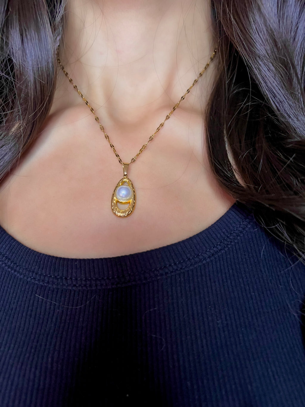 The Pearl Elara Necklace